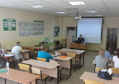 010.JPG
